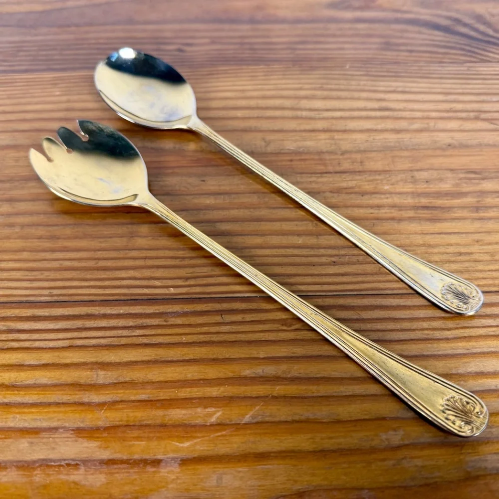 Vintage English Silverplate Serving Utensils | Shell Scroll Pattern | Set of 2